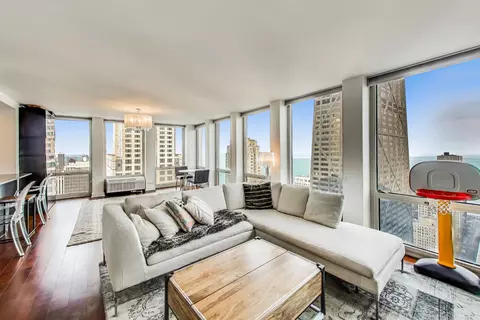111 E Chestnut St #48A, Chicago, IL 60611 photo 8
