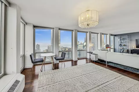 111 E Chestnut St #48A, Chicago, IL 60611 photo 13