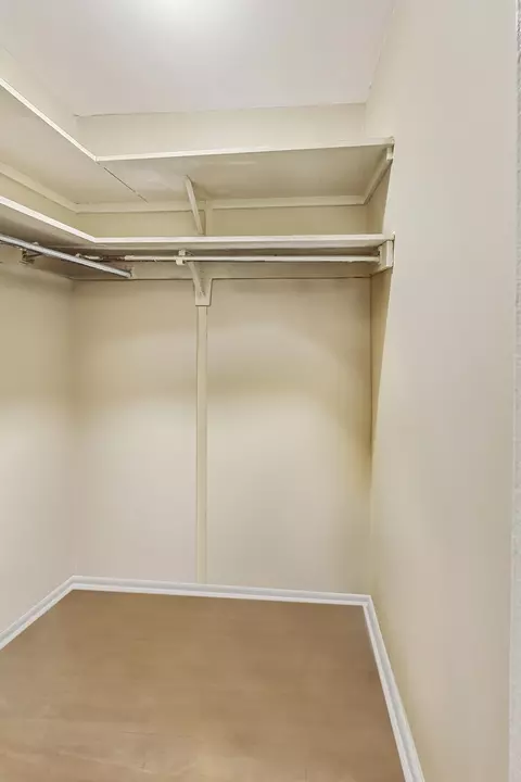 111 E Chestnut St #48A, Chicago, IL 60611 photo 30