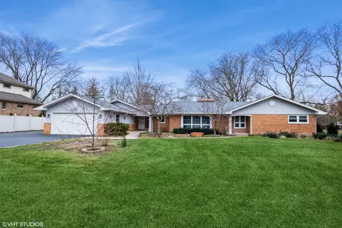 8397 W 131st St, Palos Park, IL 60464