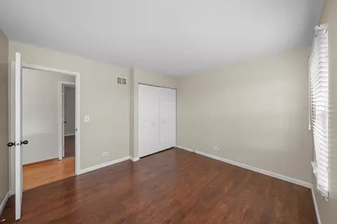 2044 Grovetown Dr, Bartlett, IL 60103 photo 16