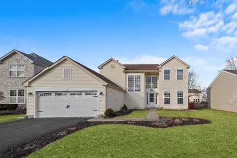 2044 Grovetown Dr, Bartlett, IL 60103