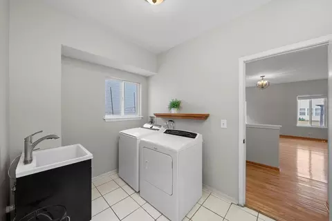 2044 Grovetown Dr, Bartlett, IL 60103 photo 19