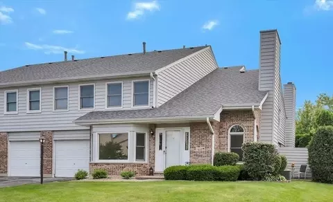 15522 Whitehall Ln, Orland Park, IL 60462