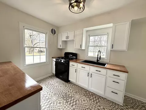 Kitchen - 1228 E Grove Ave, Rantoul, IL 61866 photo 1 of 5