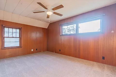 Bedroom - 302 S Linden St, Normal, IL 61761 photo 6 of 6