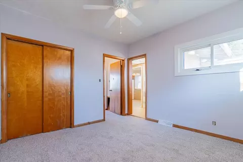 Bedroom - 302 S Linden St, Normal, IL 61761 photo 1 of 6