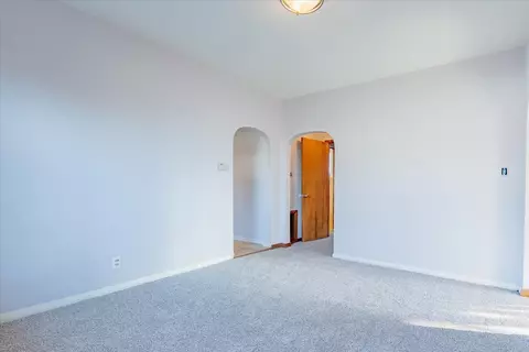 Living - 302 S Linden St, Normal, IL 61761 photo 4 of 4
