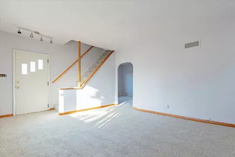 Living - 302 S Linden St, Normal, IL 61761 photo 3 of 4