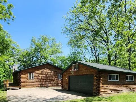 16 Magnolia Ct, Putnam, IL 61560