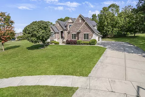 1119 Green Glen Ct, New Lenox, IL 60451