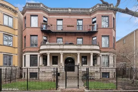 924 W Leland Ave #1W, Chicago, IL 60640