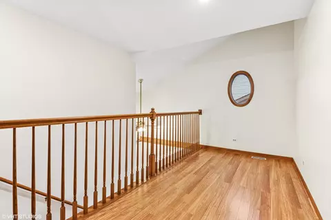 131 Schiller Pl, Itasca, IL 60143 photo 7