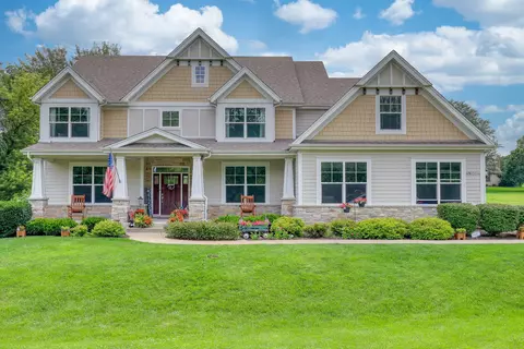 8 N004 Brittany Ct, Saint Charles, IL 60175