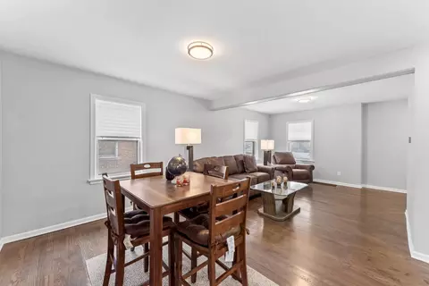 Dining - 1456 Speechley Blvd, Berkeley, IL 60163 photo 1 of 1