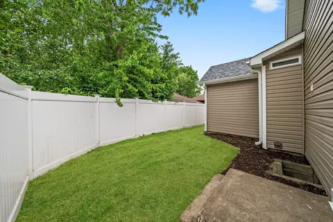 315 E 317 E 6th St, Lockport, IL 60441 photo 32