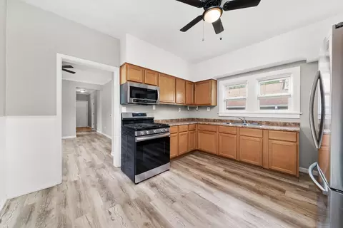 315 E 317 E 6th St, Lockport, IL 60441 photo 11