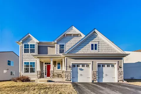 356 Purcell Rd, Volo, IL 60073