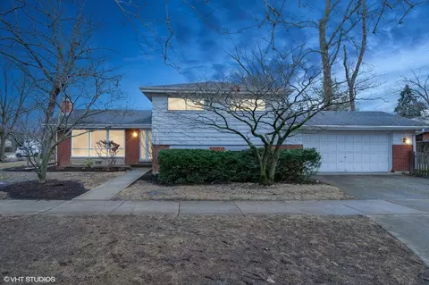 739 Echo Ln, Glenview, IL 60025 photo 24