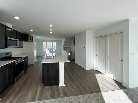 319 Foxglove Dr, Bartlett, IL 60103 photo 25