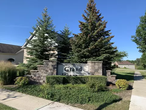 Other - 980 Eineke Blvd, Algonquin, IL 60102 photo 2 of 5