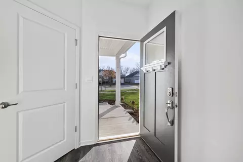Entry Way - 980 Eineke Blvd, Algonquin, IL 60102 photo 1 of 1