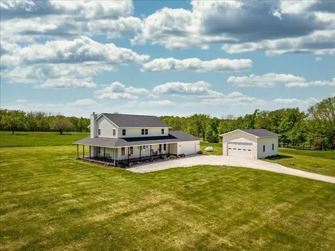 Exterior - 91141 Melugins, Compton, IL 61318 photo 6 of 15