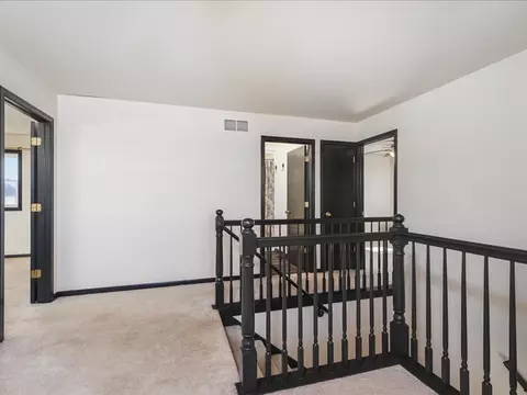 Entry Way - 91141 Melugins, Compton, IL 61318 photo 6 of 6
