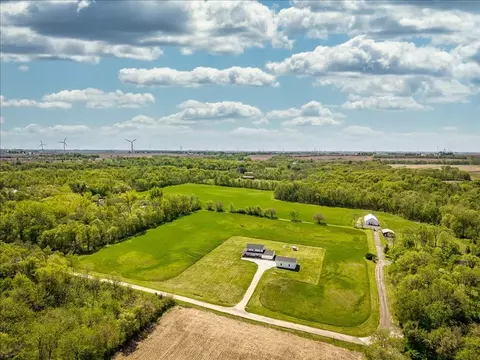 View/Area - 91141 Melugins, Compton, IL 61318 photo 3 of 7