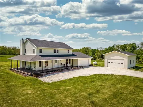 Exterior - 91141 Melugins, Compton, IL 61318 photo 5 of 15