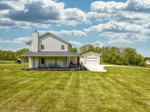 Exterior - 91141 Melugins, Compton, IL 61318 photo 11 of 15