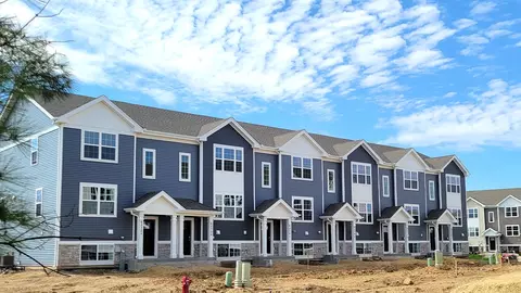 6570 Linden Trl #F, Wonder Lake, IL 60097
