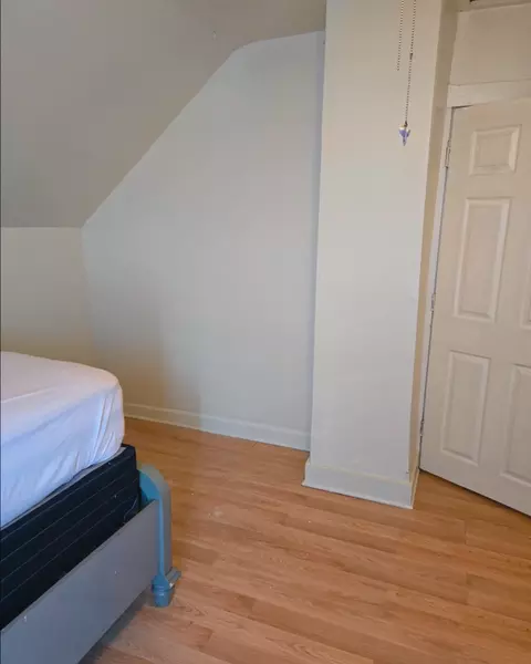 557 E 87th St, Chicago, IL 60619 photo 12