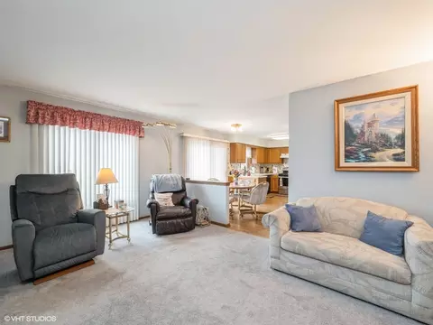 529 Adare Rd, Bartlett, IL 60103 photo 7
