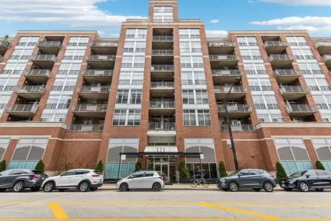 111 S Morgan St #904, Chicago, IL 60607