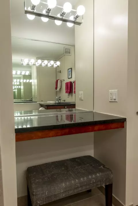30 E Huron St #3407, Chicago, IL 60611 photo 11