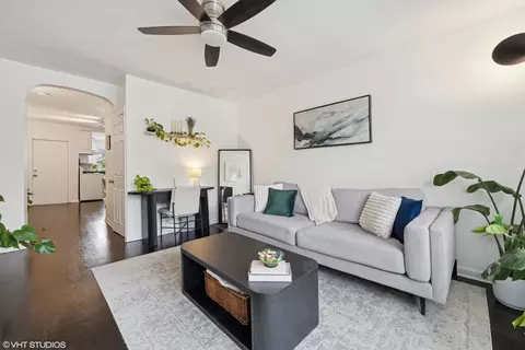 Living - 1721 N Artesian Ave, Chicago, IL 60647 photo 2 of 4