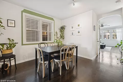 Dining - 1721 N Artesian Ave, Chicago, IL 60647 photo 2 of 2