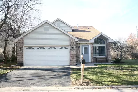 6372 Winstead Ct, Lisle, IL 60532