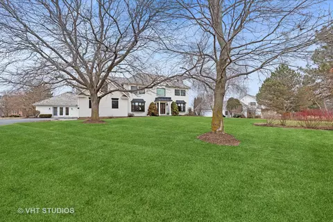 1460 Eagle Ridge Dr, Antioch, IL 60002 photo 4