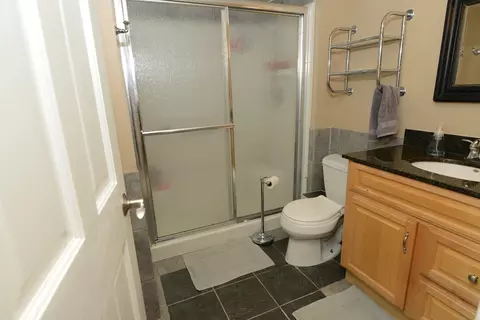 79 Brook Ln, Lindenhurst, IL 60046 photo 27