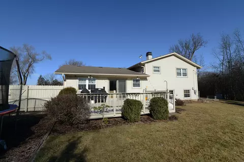 79 Brook Ln, Lindenhurst, IL 60046 photo 36