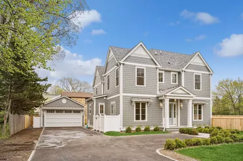 901 Greenwood Ave, Winnetka, IL 60093