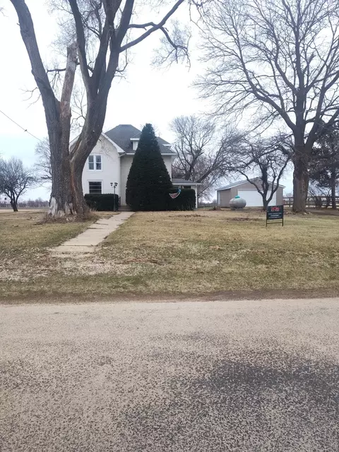 4097 Tripp Rd, Belvidere, IL 61008