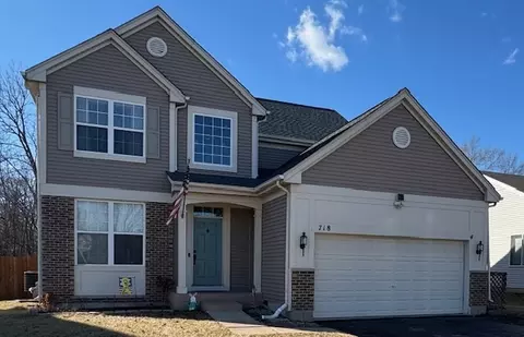 718 Needlegrass Pkwy, Antioch, IL 60002