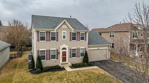 2832 Sweet Clover Way, Wauconda, IL 60084