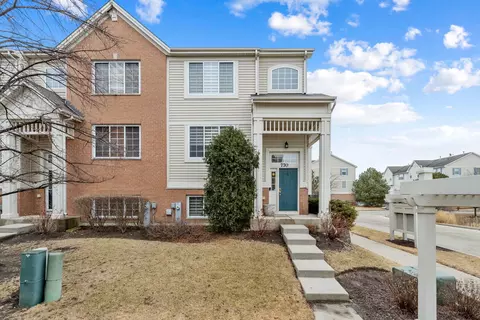 770 Hanbury Dr, Des Plaines, IL 60016
