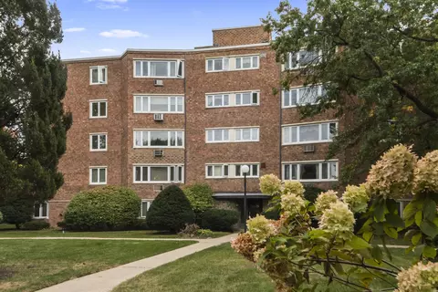 1950 W Hood Ave #4D, Chicago, IL 60660