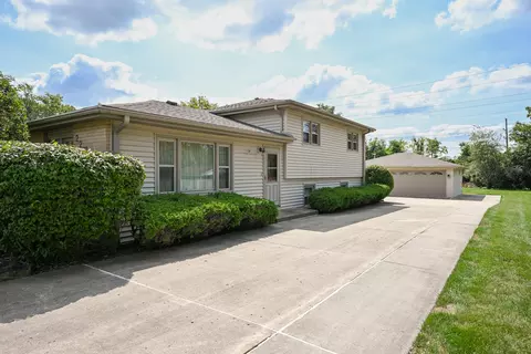 Undisclosed, Glen Ellyn, IL 60137