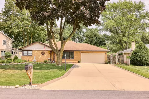 5 N409 Eagle Ter, Itasca, IL 60143 photo 2